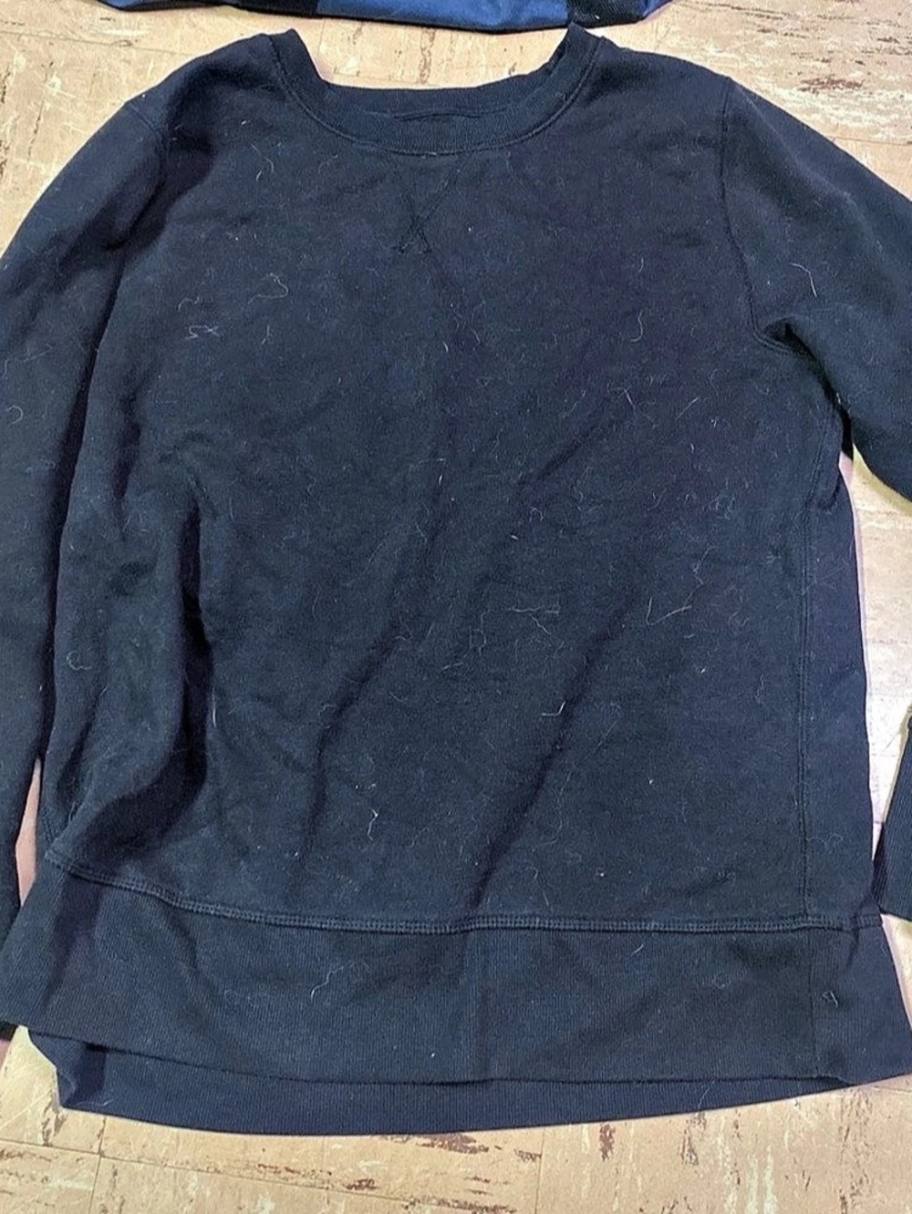 Black Crewneck Sweatshirt